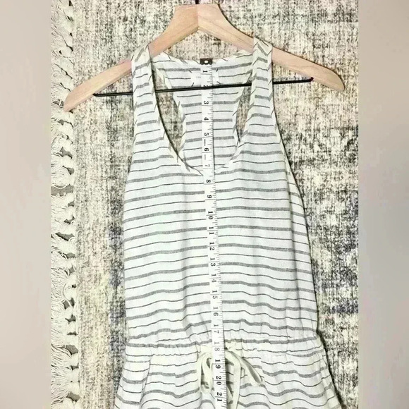 Lou & Grey Linen Blend Striped Dress • Size X-Small - Picture 9 of 12